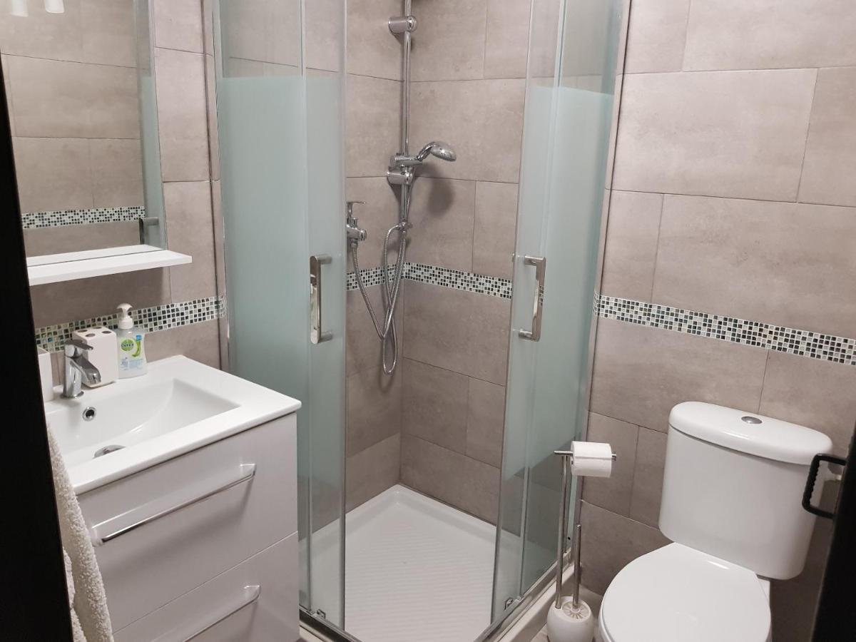 Large 2 Bed Apt Puerto Banus Marina Private Parking Lägenhet Marbella Exteriör bild